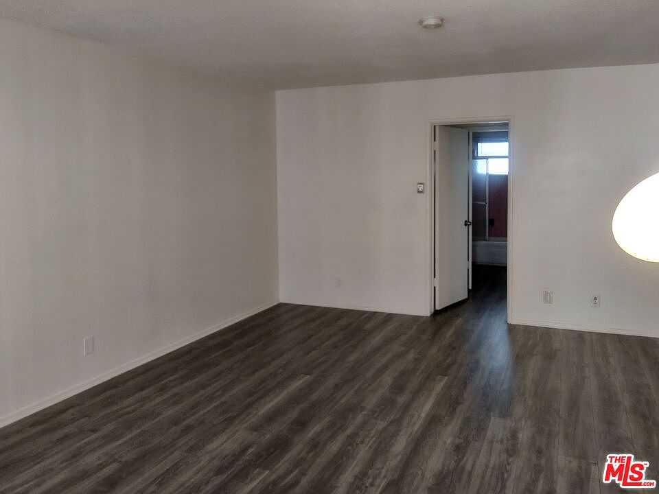 1st image of 4707 Beverly Blvd #6