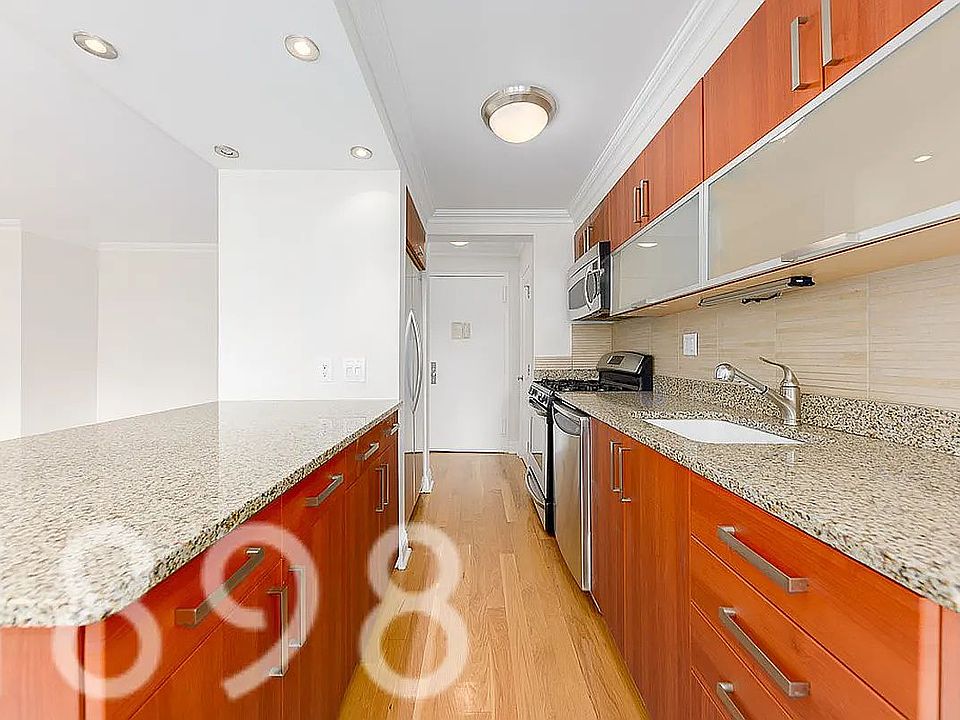 1st image of 120 W 97th St #14DD