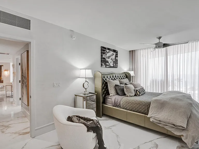 525 N Fort Lauderdale Beach Blvd #703 — Photo 36