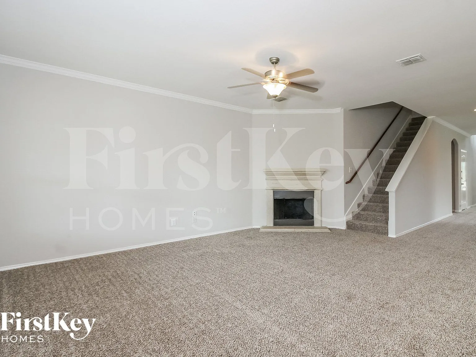 4 bed, 3.0 bath, 2912 sqft, $3,055 — Photo 3