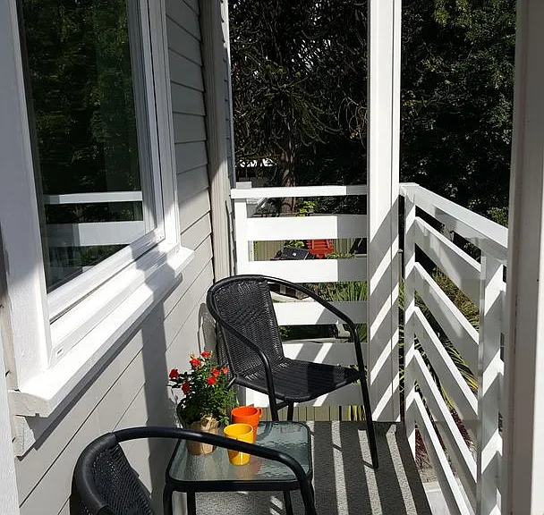 900 NE Ravenna Blvd — Photo 4