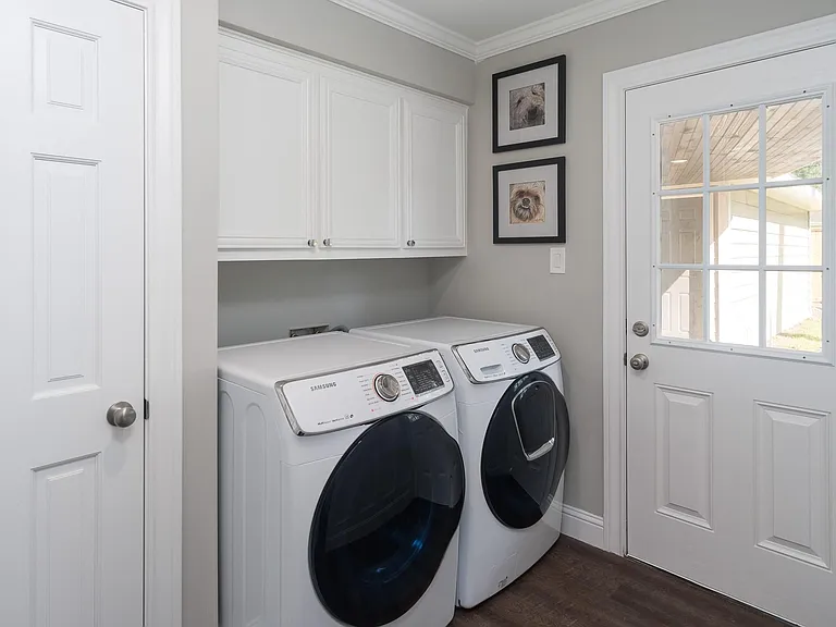 726 Thistlewood Dr — Photo 13