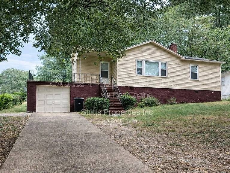 1938 Shade Ave — Photo 1