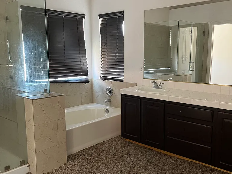 9923 Vermillion Cliffs Ave — Photo 6