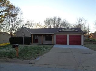 1902 SE 23rd Ave, Mineral Wells, TX 76067