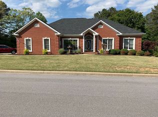 1 Prestwick Pl, Anniston, AL 36207