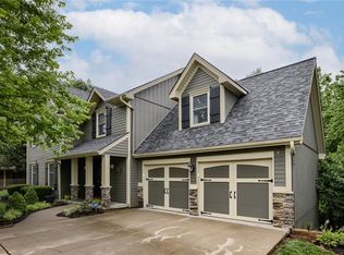 1528 Dartmouth Dr, Liberty, MO 64068