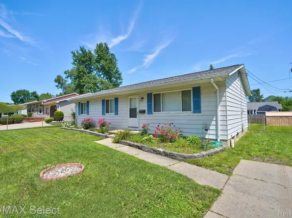 829 Hemlock Dr, Davison, MI 48423