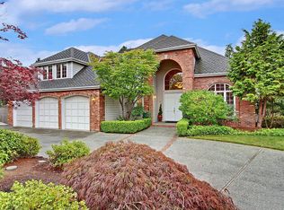 247 SW 194th Pl, Normandy Park, WA 98166