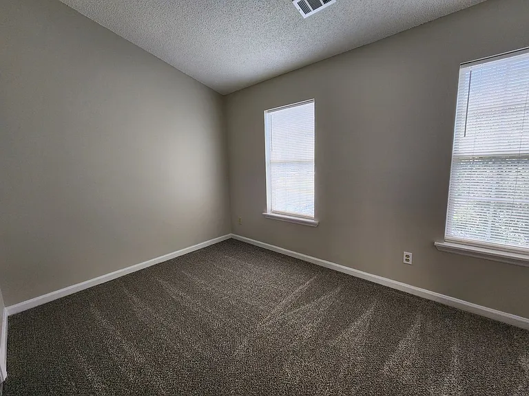 6360 Windsor Gate Ln — Photo 16