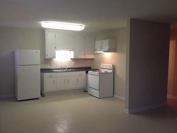 6 Sargent Pl #C — Photo 2