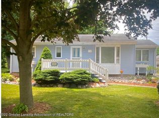 3132 Ingham St, Lansing, MI 48911