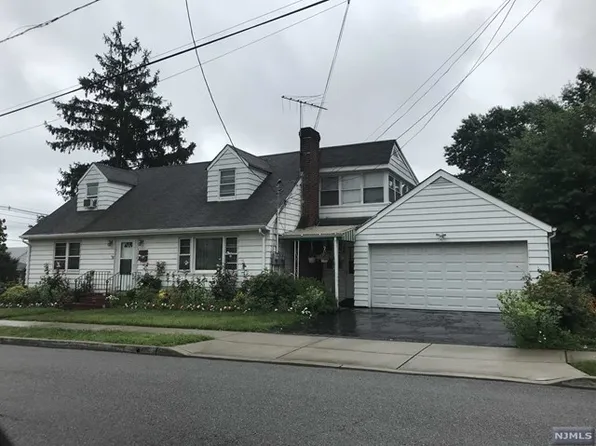 186 Madison St, Wood Ridge, NJ 07075