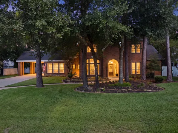 23 S Brokenfern Dr, Spring, TX 77380