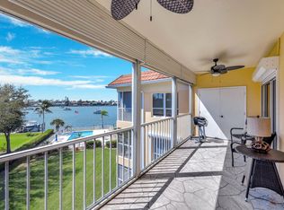 816 W Elkcam Cir UNIT 302, Marco Island, FL 34145