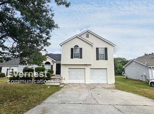 551 Eagles Crossing Cir, Riverdale, GA 30274