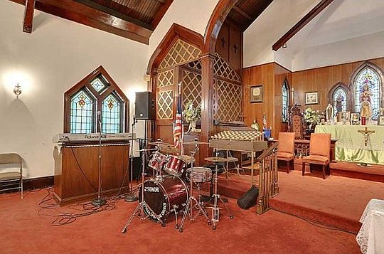 4th image of this home