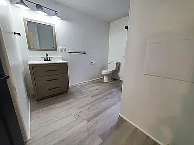3rd image of 122 S 4th St APT 4