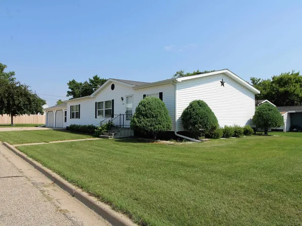 106 2nd Ave E, Drake, ND 58736