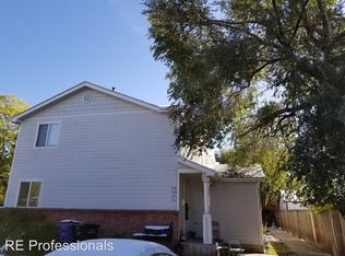 944 S Wolff St, Denver, CO 80219