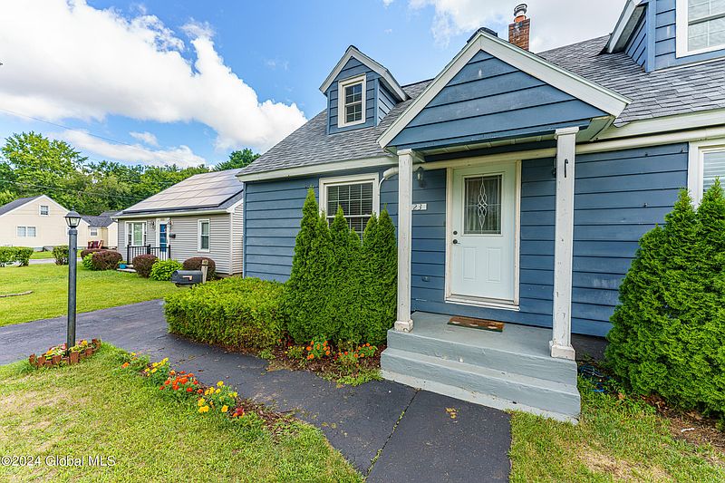 4th image of 1123 Fort Hunter Road