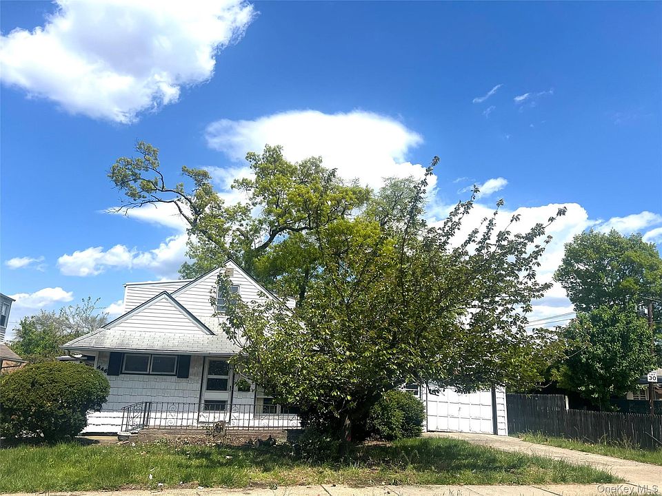 1st image of 446 Howard Avenue