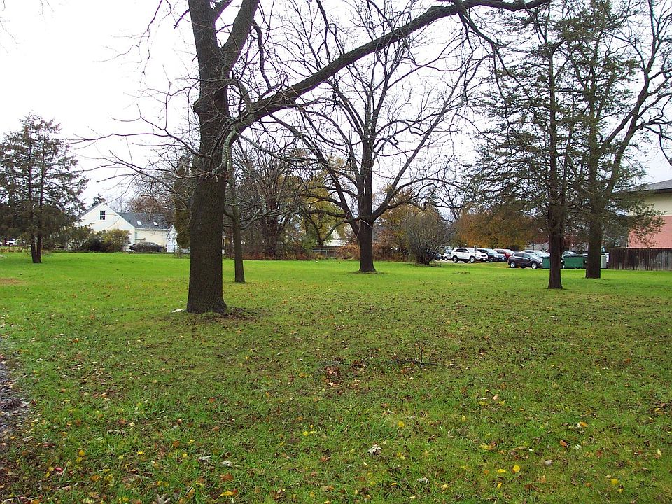 2nd image of 479 Naber Ave