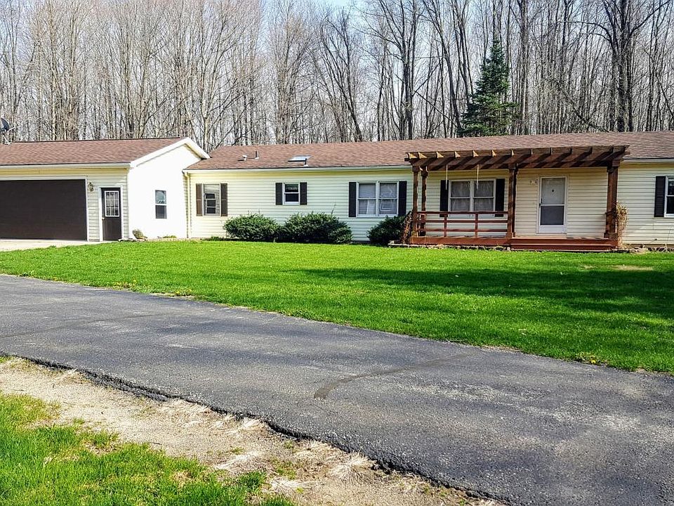 1st image of 105 Paul Ave
