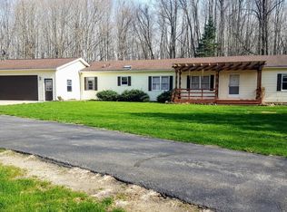 105 Paul Ave, Benton Harbor, MI 49022
