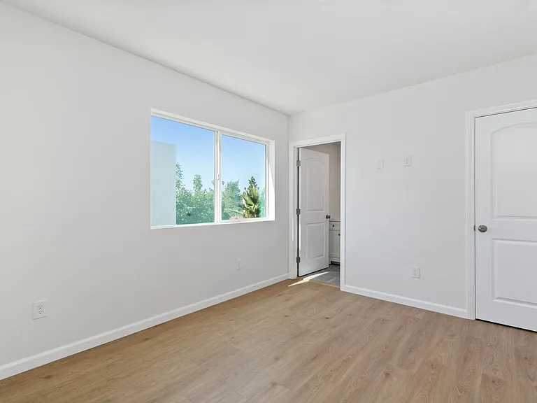 2638 Virginia Rd — Photo 18
