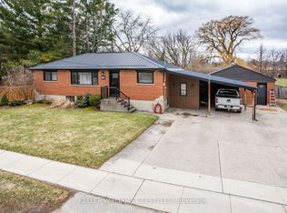 22 Charles St, Thames Centre, ON N0L1G2