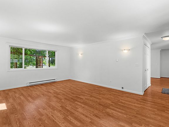 3rd image of 4109 S Reddick Rd