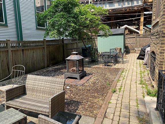 5th image of 3626 N Wilton Ave APT 3