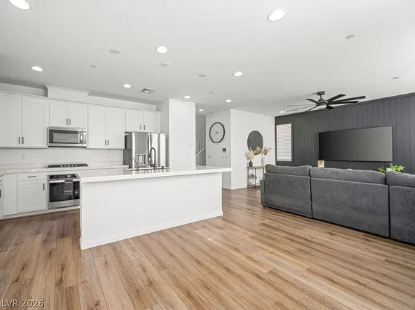 8628 Luse St, Las Vegas, NV 89166