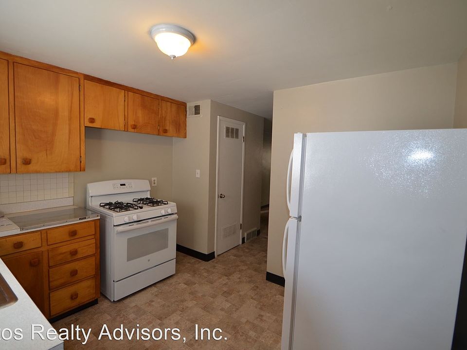 1st image of 62 W Ida Ave #1