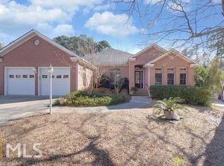 150 Northlake Dr, Hartwell, GA 30643
