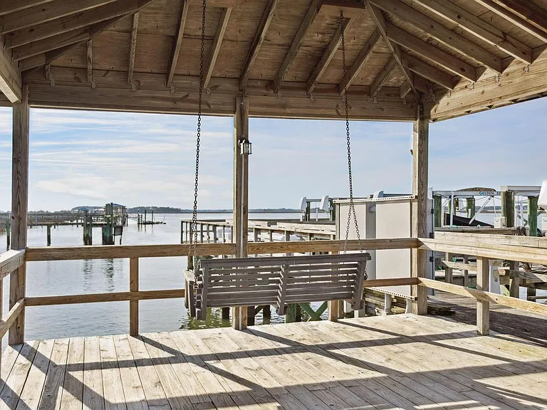 81 Sandbar Ln #27 — Photo 29