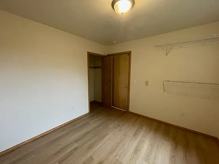 508 E Ivy St — Photo 4