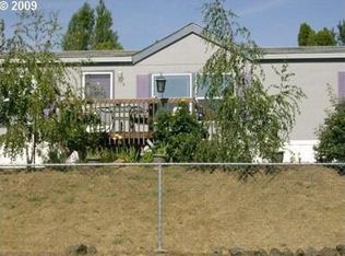 110 Light Ct, Roseburg, OR 97471
