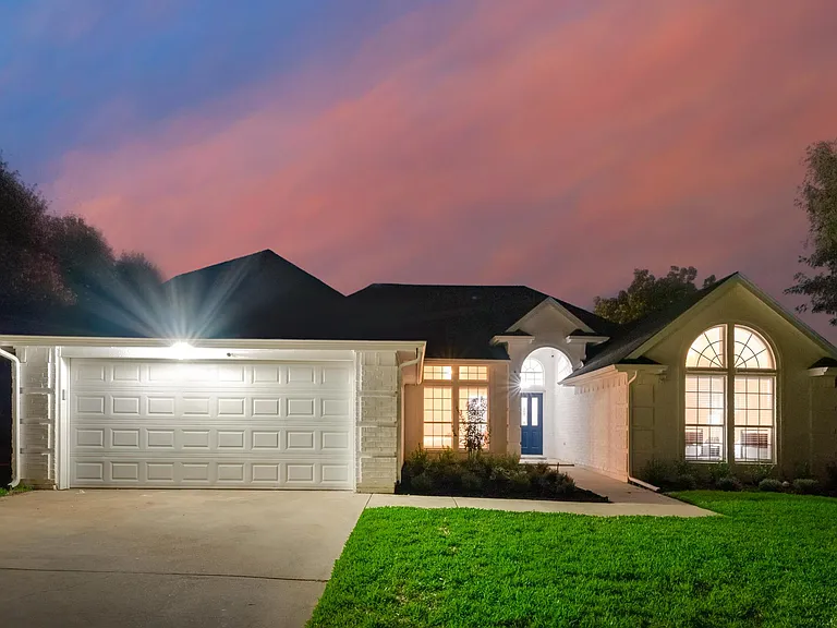 7512 Brentwood Ct — Photo 37