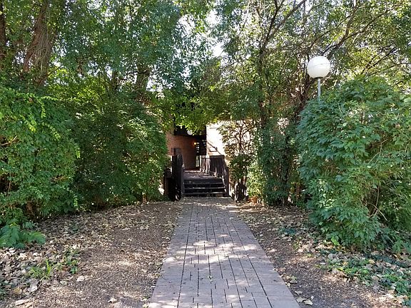 2nd image of 5508 E Lake Dr #100-B