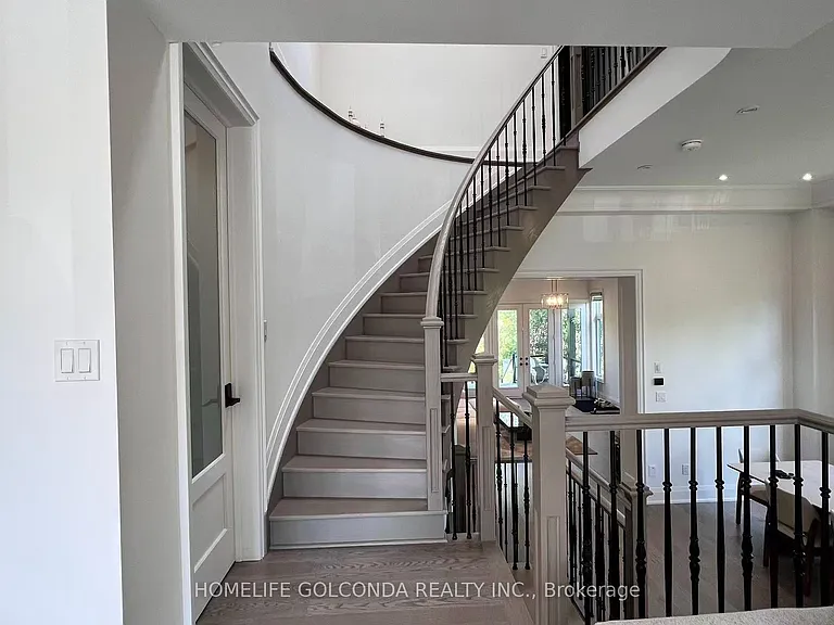 145 English Oak Dr — Photo 13