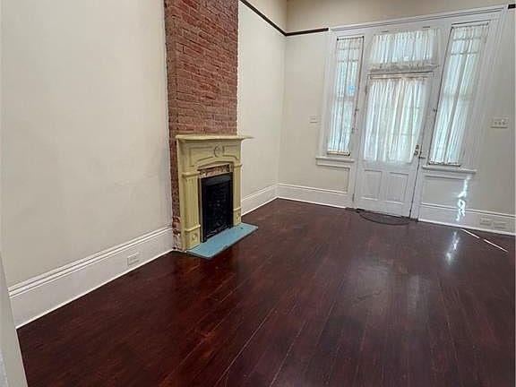 5th image of 904 Pauline St