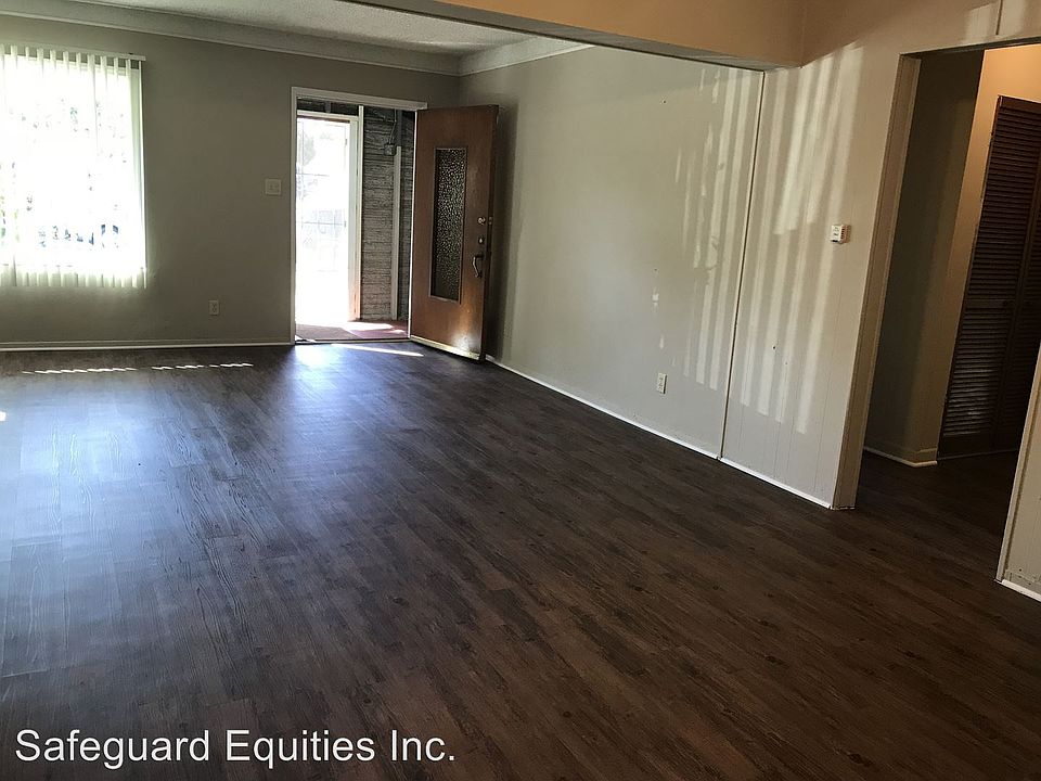 2nd image of 2935 E Mariquita St