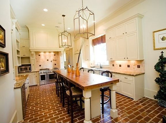 4th image of 14309 Bluff Lakes Dr