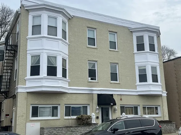 785 Main St APT 7, Malden, MA 02148