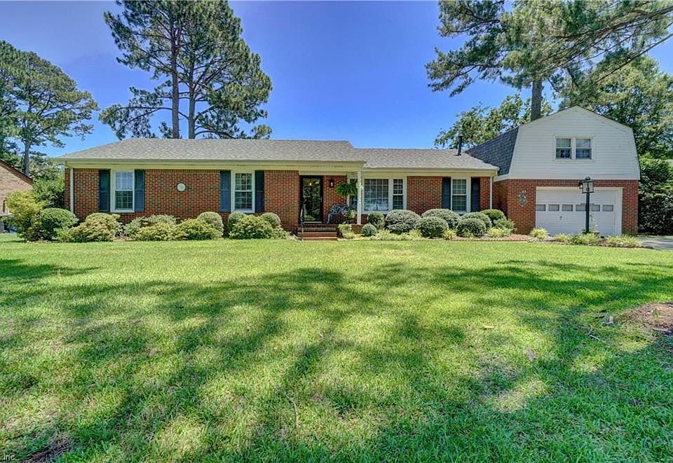 1st image of 3808 Shoreline Dr