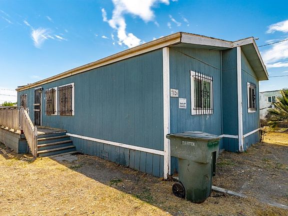 4th image of 7826 Monterey Ave