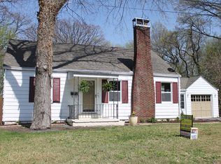 40 Windsor Dr, Belleville, IL 62223