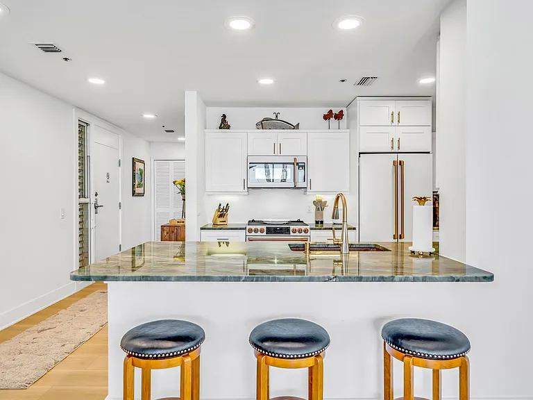 615 Dream Island Rd #201 — Photo 41